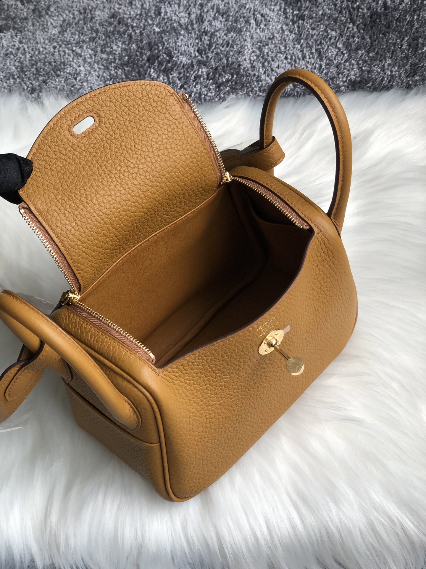 에르메스 미니 린디백 골드브라운 금장 끌레망스 가죽